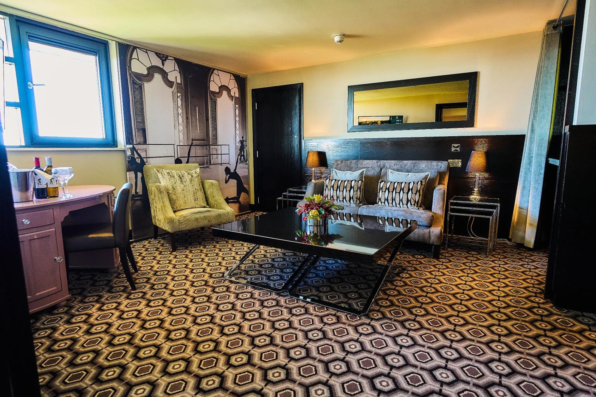 The Vincent Hotel Southport Ngoại thất bức ảnh