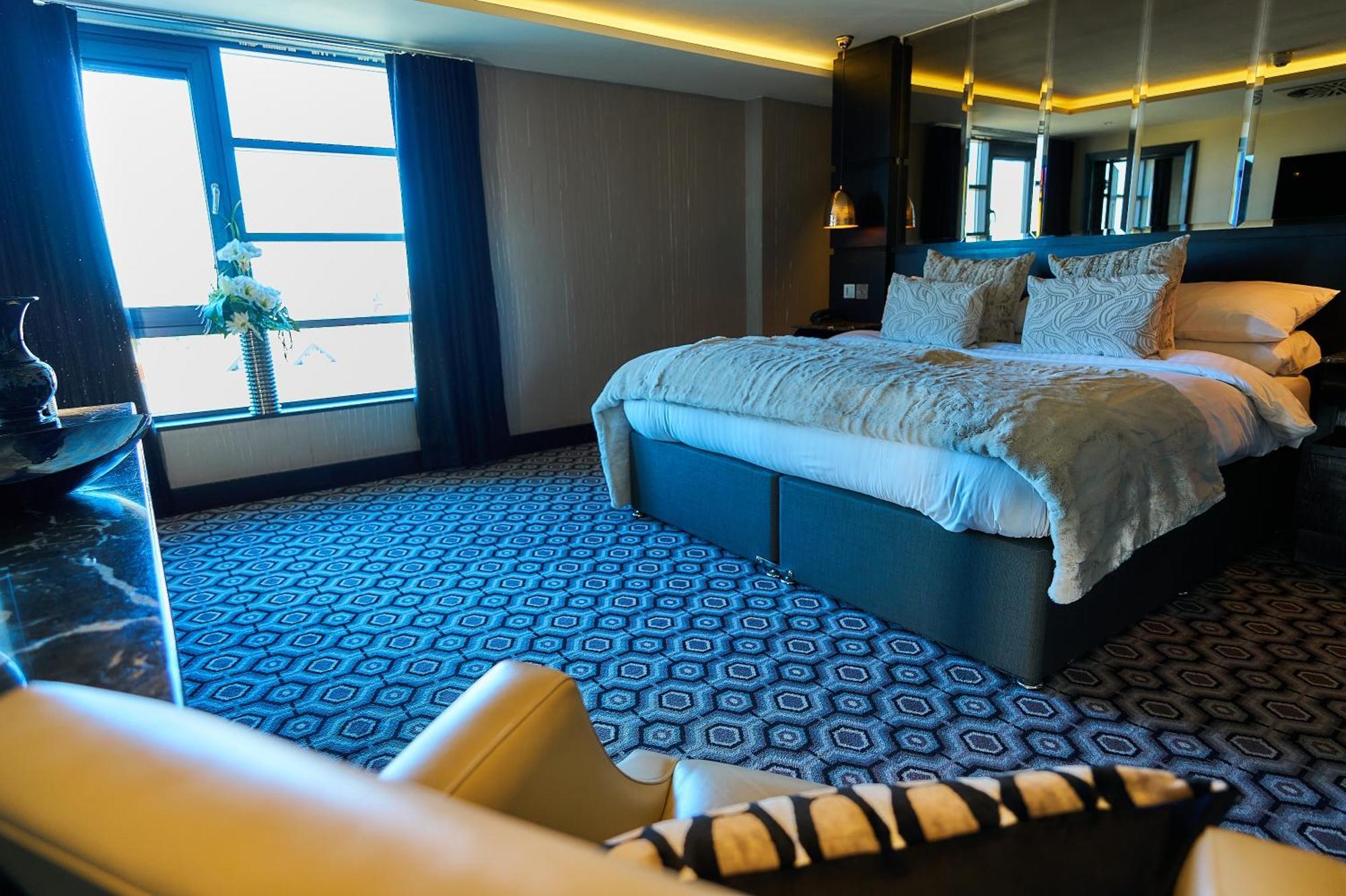 The Vincent Hotel Southport Ngoại thất bức ảnh